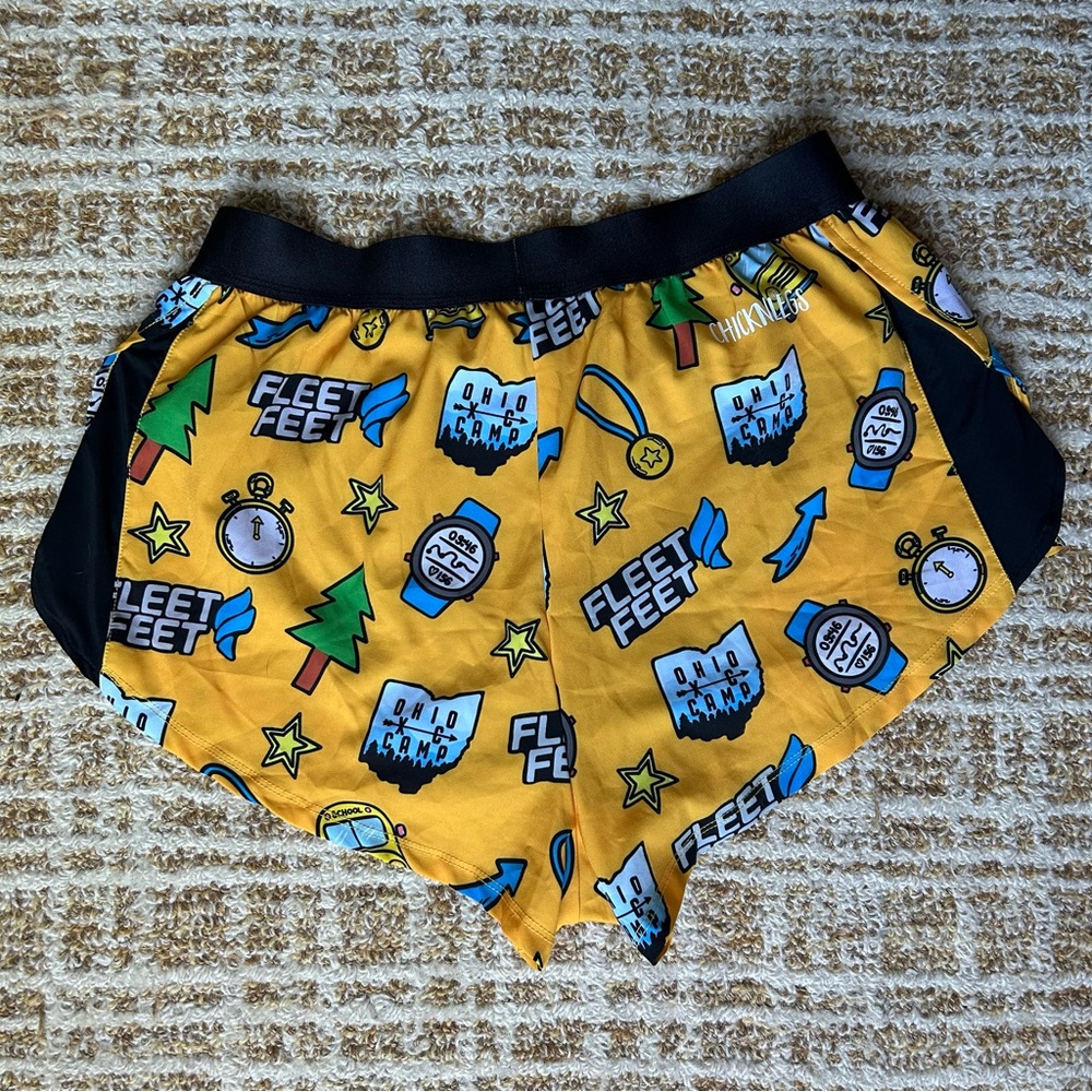 ChickNLegs Men’s 2” Split Running Shorts size medium - Picture 2 of 7